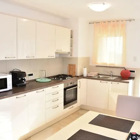 Appartamento App Roko Porec Esterno foto